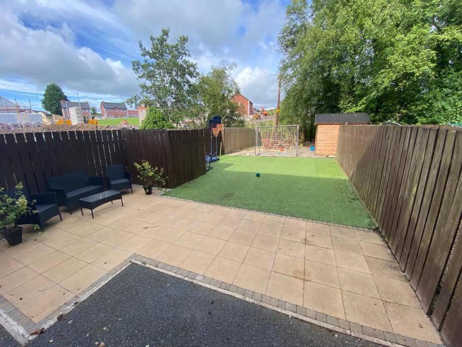Villa Loughview Gardens - Family Friendly Omagh Exterior foto